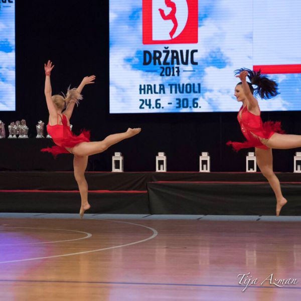 jazz-studenti-022E7C6B6D-0AFB-D63A-9C7F-53BC60660065.jpg