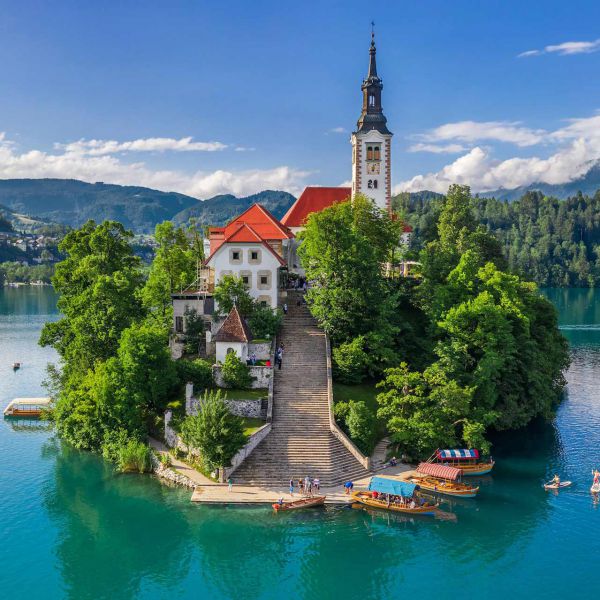 bled-2CD53E8C6-EA7B-E9F5-18ED-4E63934094A7.jpg